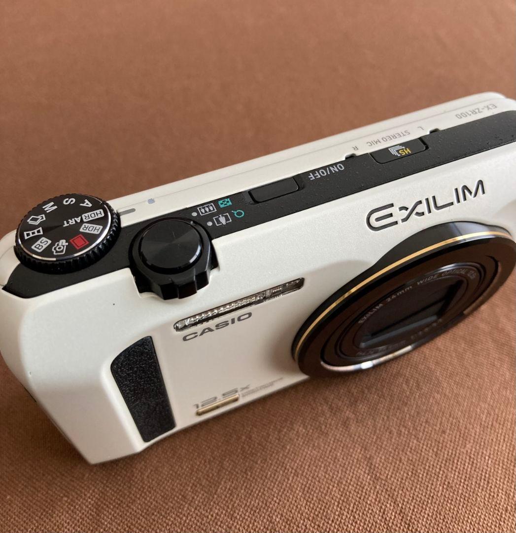 CASIO カシオ EXILIM エクシリム EX-ZR100 ホワイト