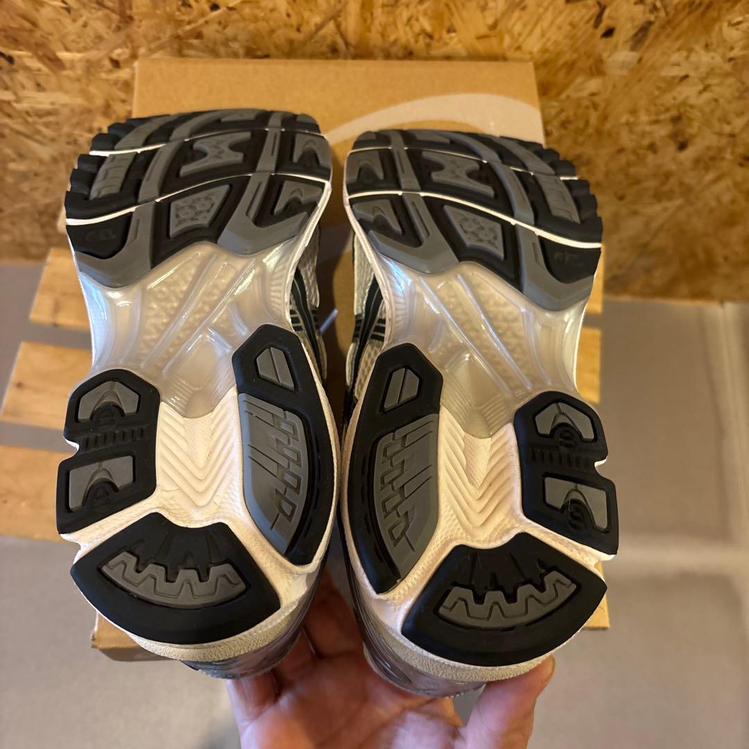 アシックス ゲルカヤノ14 \"ホワイト/グラファイトグレー\"