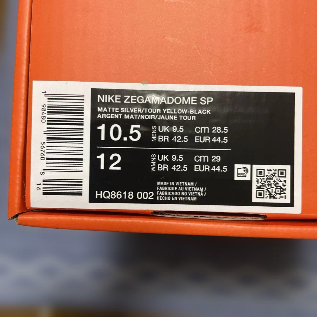 靴 NIKE ZEGAMADOME SP HQ8618 002 sacai