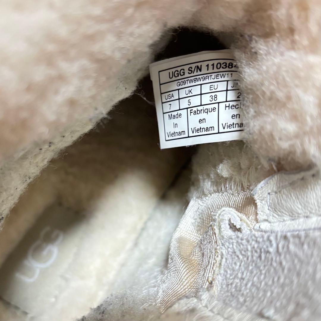 ＊*読様 UGG W RIDGE MINI ブーツ　厚底　防水　DRY TECK
