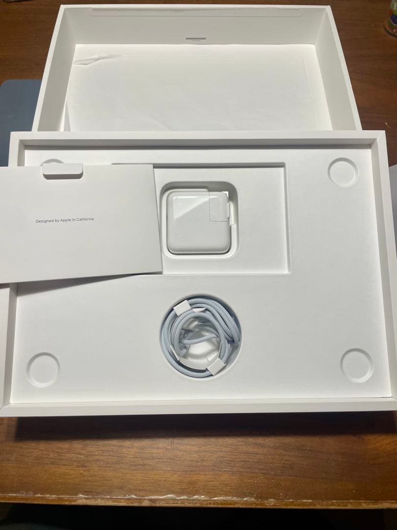 Apple MacBook Air シルバー M4 16GB 256GBSSD