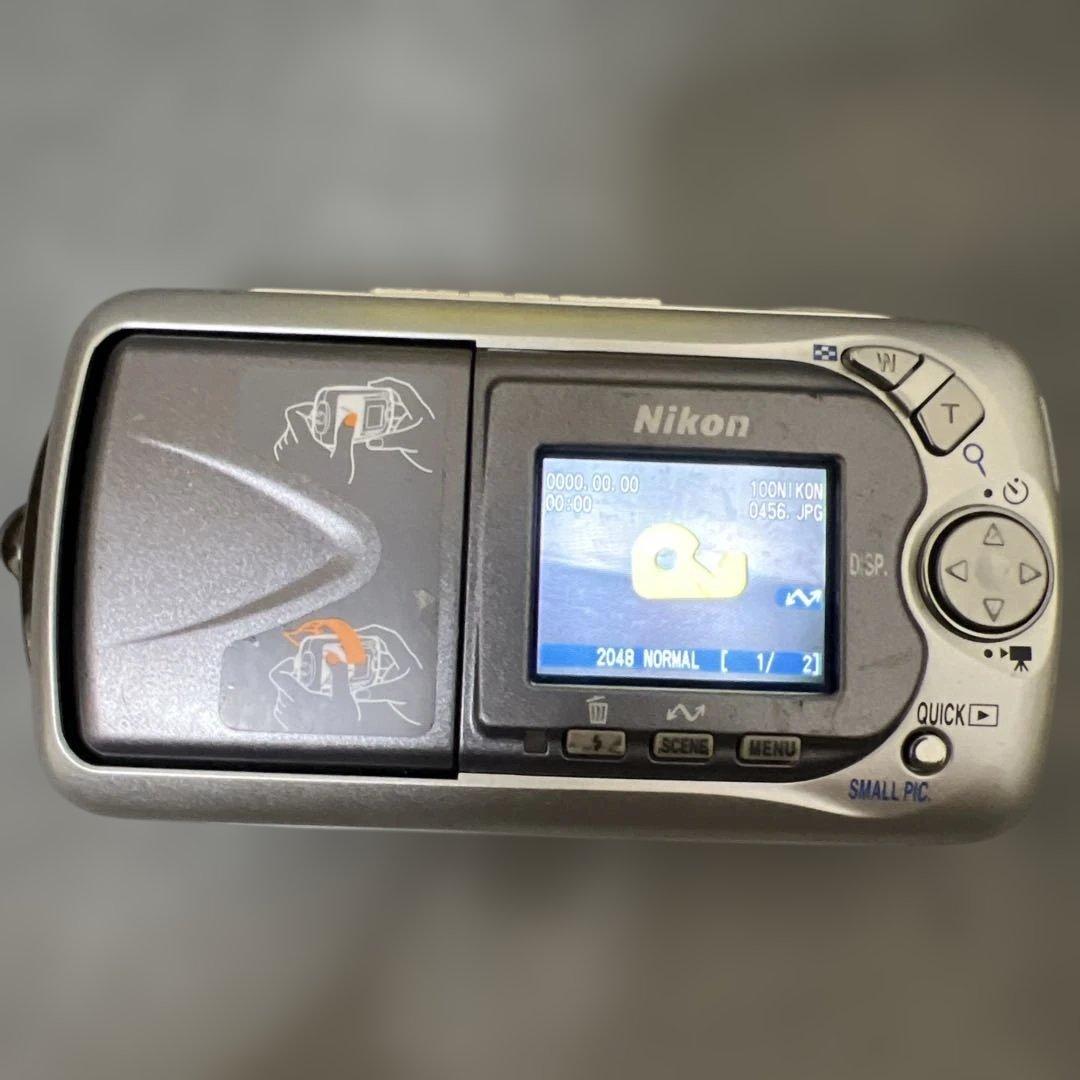 Nikon Coolpix 2500/3500 コンパクトデジタルカメラ
