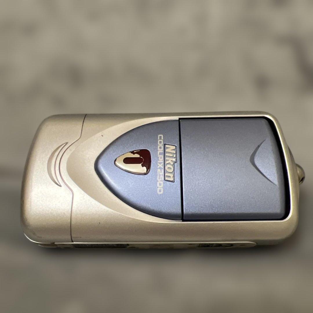 Nikon Coolpix 2500/3500 コンパクトデジタルカメラ