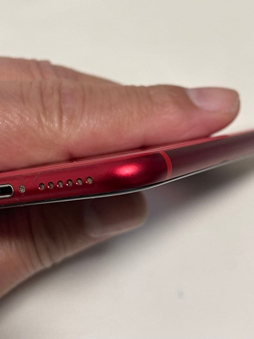 iPhone SE 第二世代 64GB 美品 バッテリー容量100%