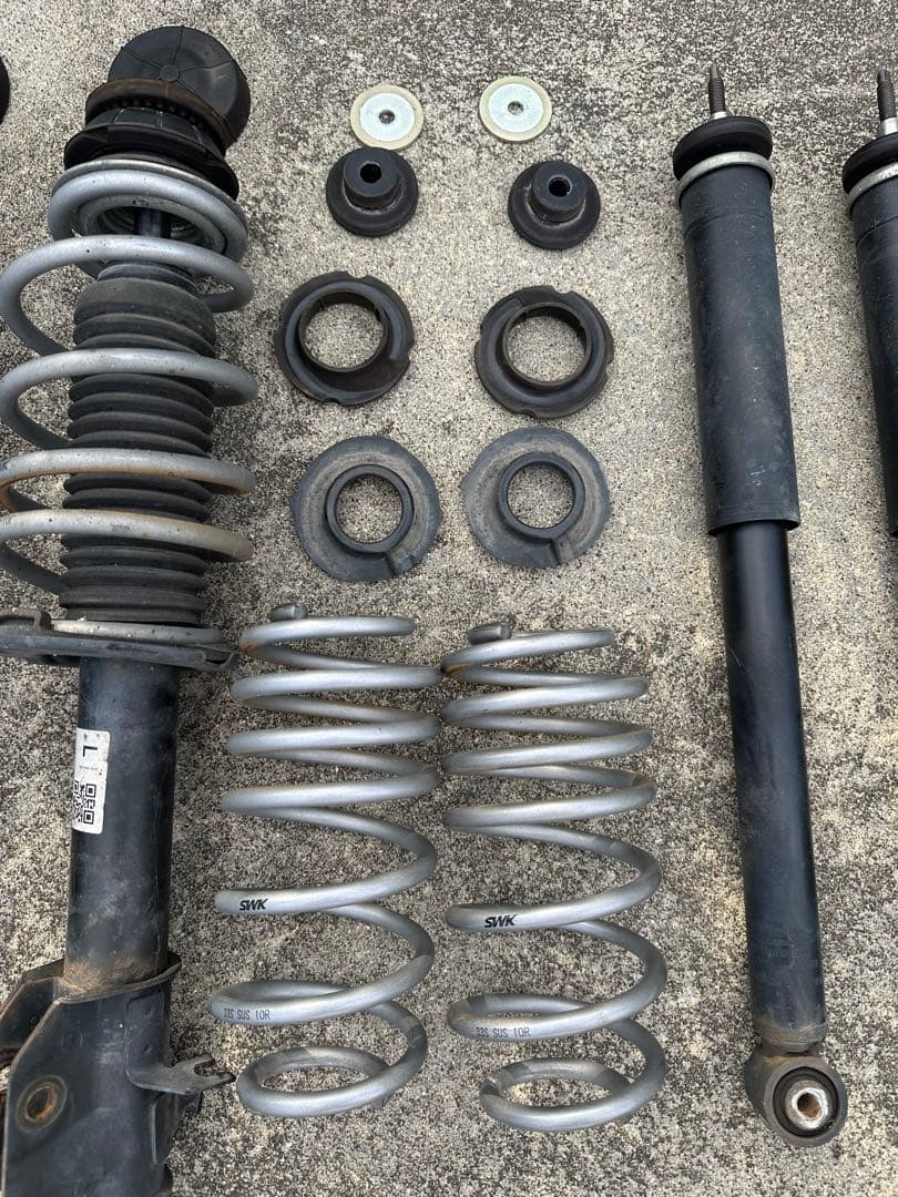 SWKダウンサス&純正ショックアブソーバー　ZC33Sスイフトスポーツ