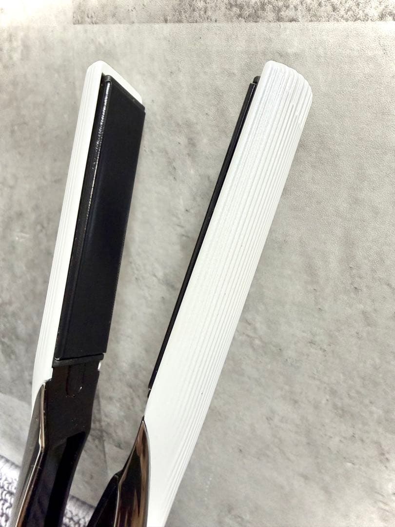 Refa MTG リファ ストレートアイロン 2023年製