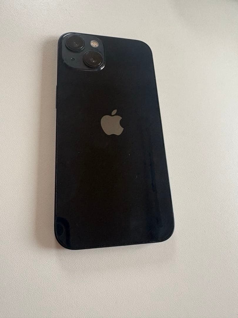 Apple iPhone 13ブラック 本体