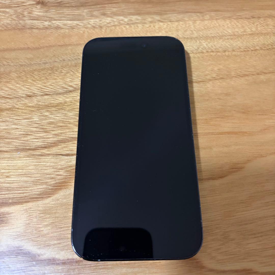 iPhone14pro 128GB 背面割れ