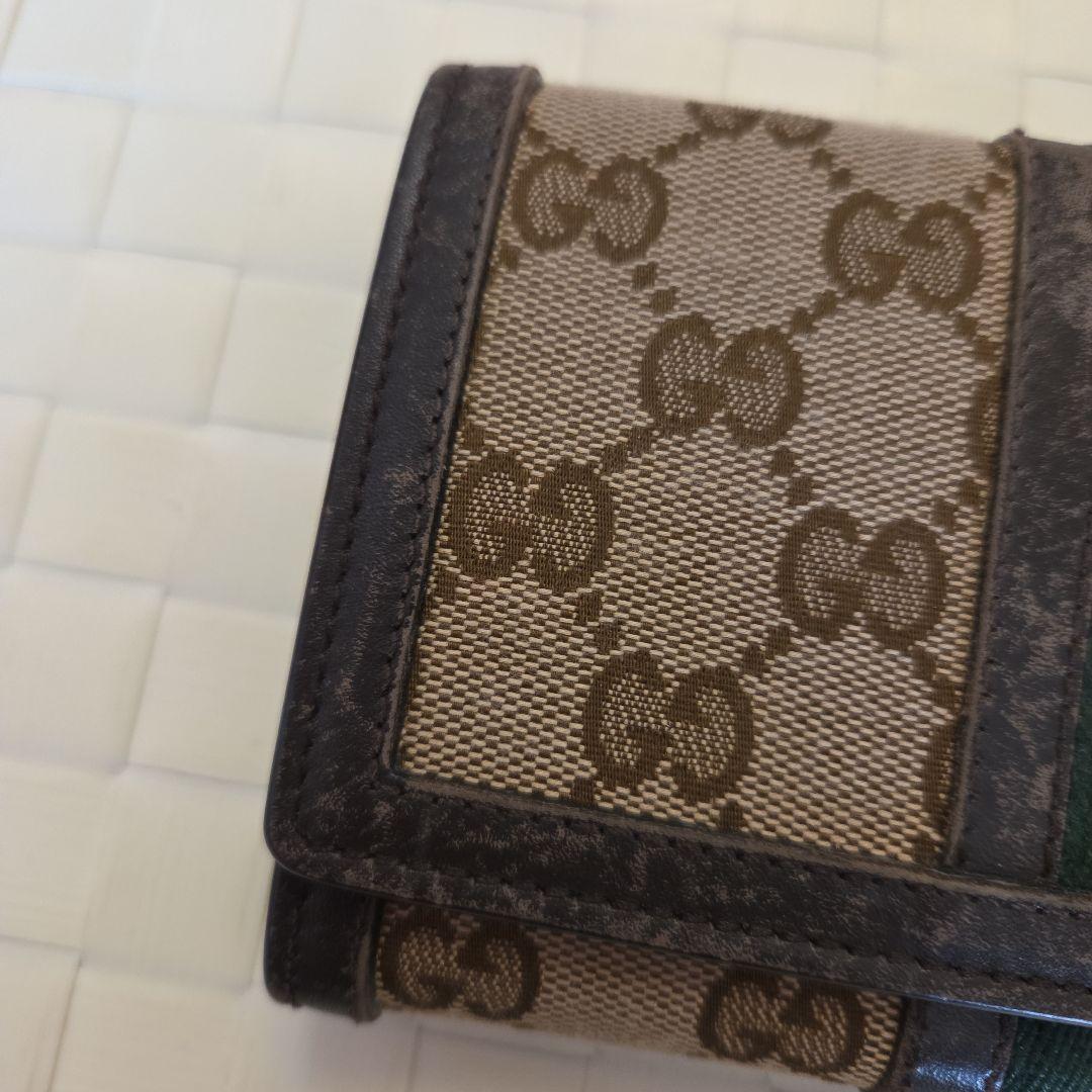 ケロケロの宅配　　GUCCI　グッチ　財布　GGキャンバス