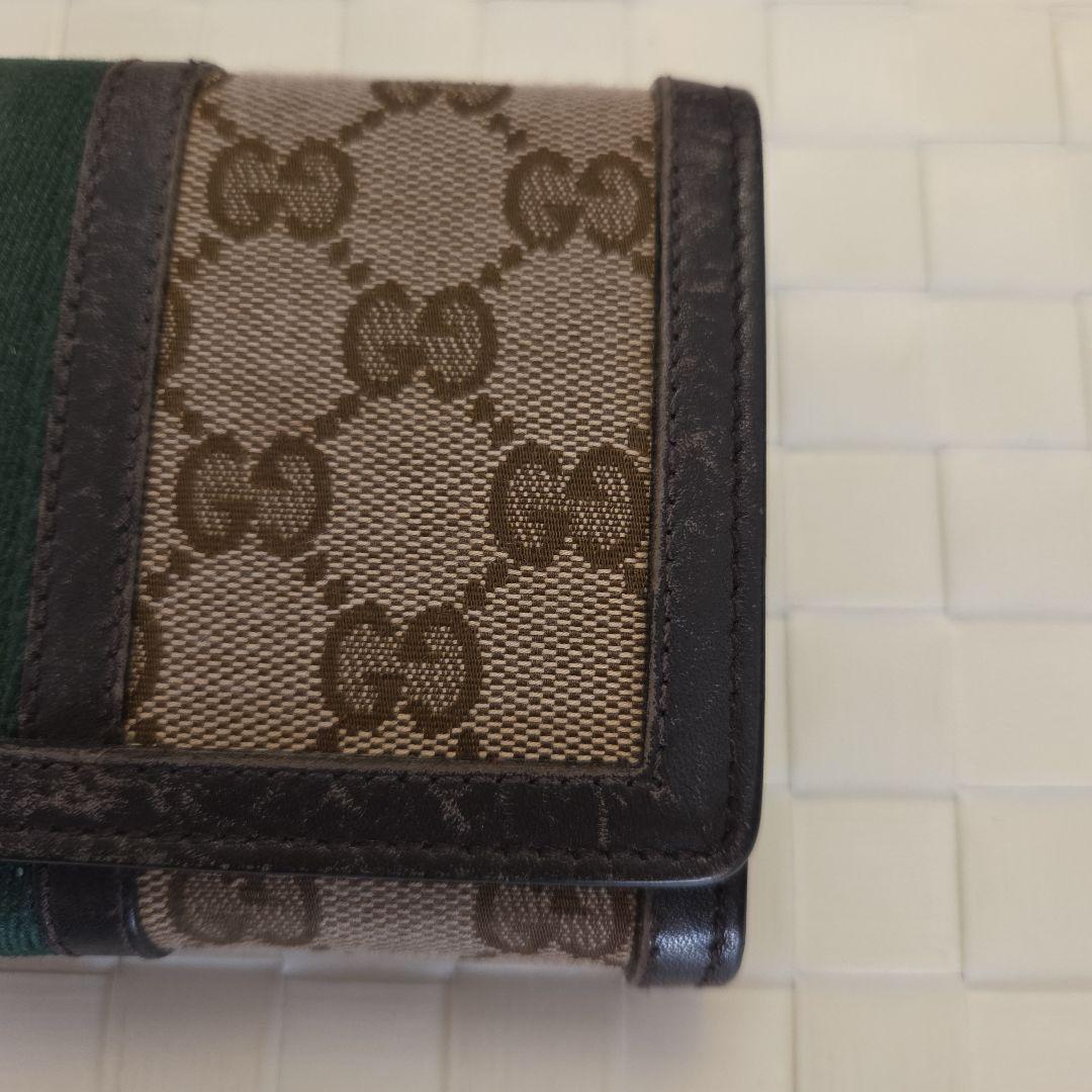 ケロケロの宅配　　GUCCI　グッチ　財布　GGキャンバス