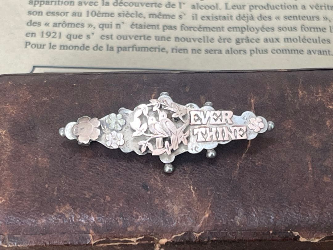 ★早い者勝ち★英国 ヴィクトリアン シルバーブローチ 銀