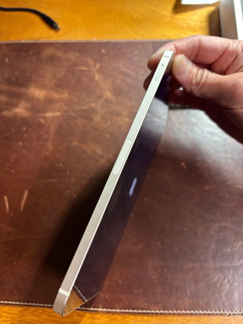 iPad mini (第6世代) 64GB Wi-Fi + Cellular