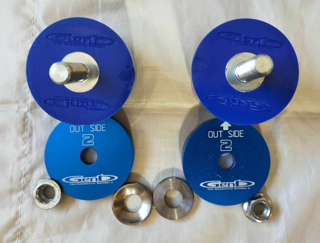 200系ハイエース用 Genb リバンプ ストッパー(SRB01H 2WD)2ケ