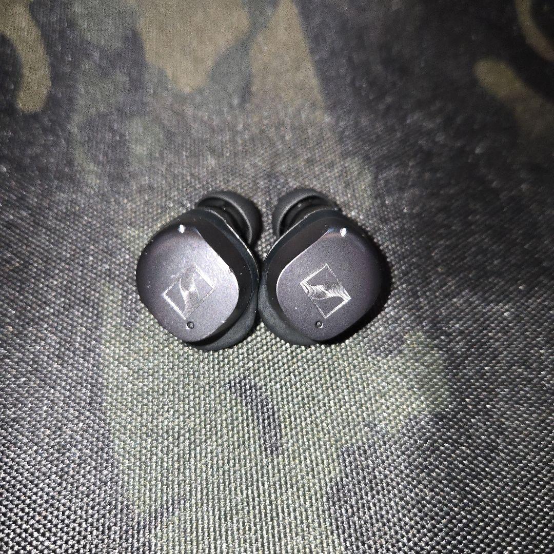 【ケース付】SENNHEISER MOMENTUM True Wireless3