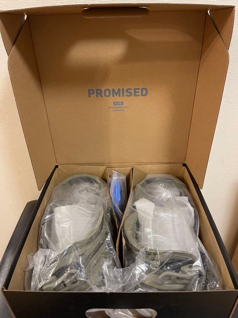 た*と様 FLUX F25FFMB ビンディング Mサイズ カーキ