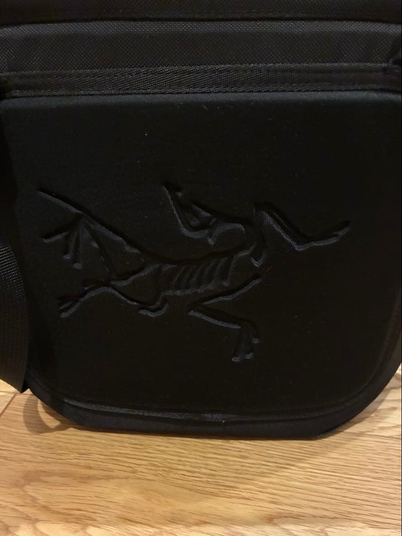 廃盤　アークテリクス アロー8 ブラック