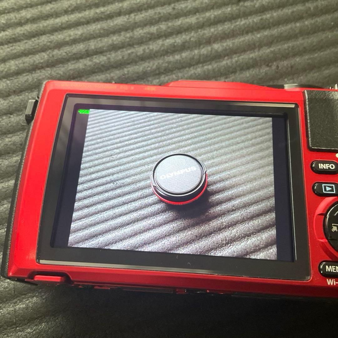 【OLYMPUS オリンパス TG-5 カメラ レッド】オプションパーツ付