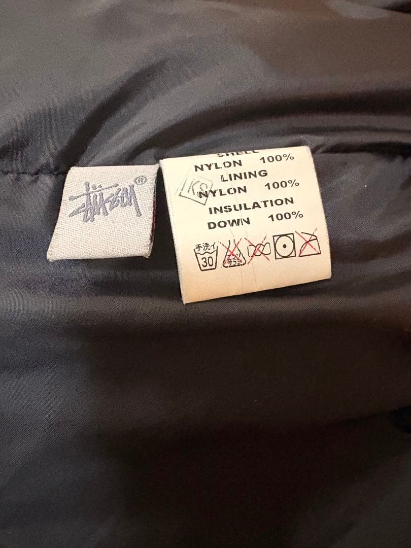 stussy ダウンジャケット　 ブラック　サイズＬ