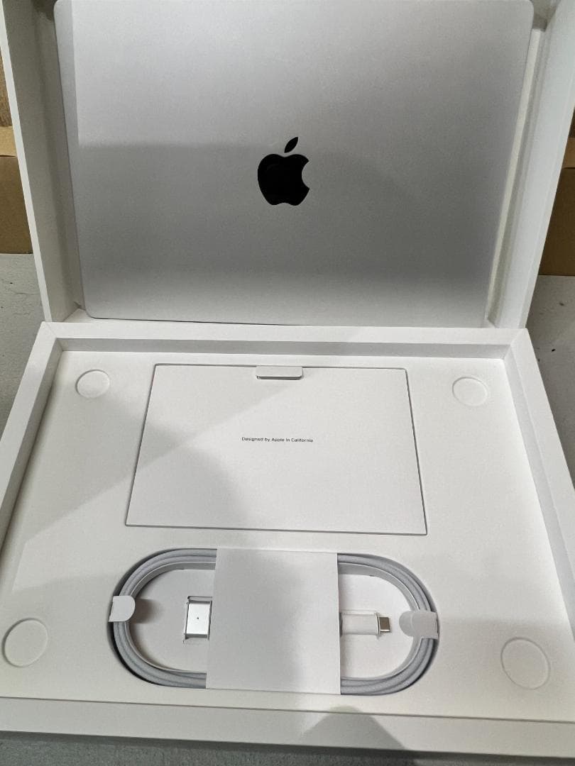 MacBook本体 MacBook Pro (14inch/2021) M1Pro 16GB/1TB