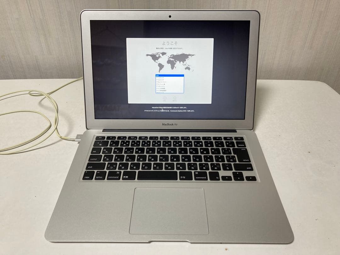 Apple MacBook Air 【2012】13インチ 動作確認・初期化済