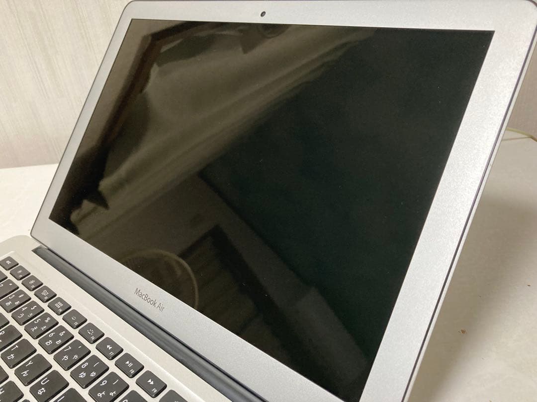 Apple MacBook Air 【2012】13インチ 動作確認・初期化済