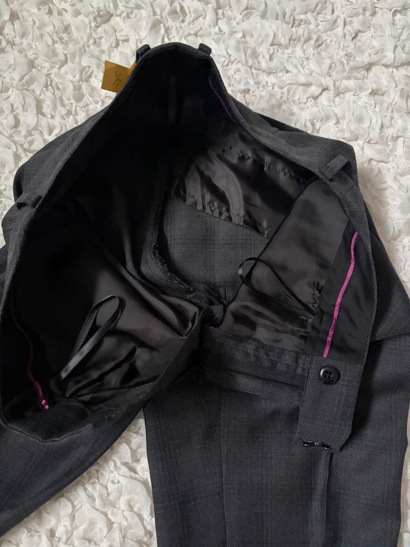 【極美品】HILTON ヒルトン REDA レダ　高級パンツスーツ