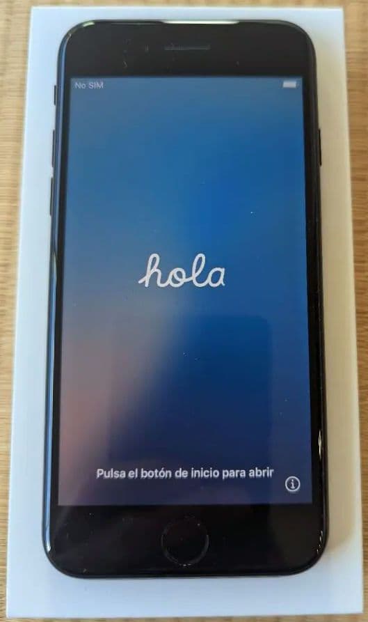 Apple iPhone SE 64GB【新品開封通電確認のみ】MMYC3J/A