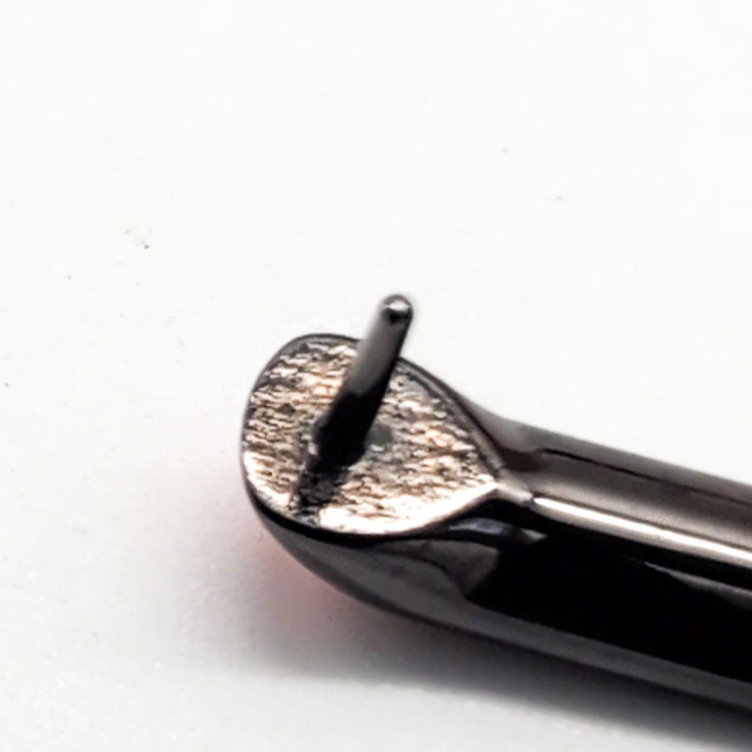 ルイヴィトン　ブックルドレイユ　パラダイスチェーン　ピアス オレンジ