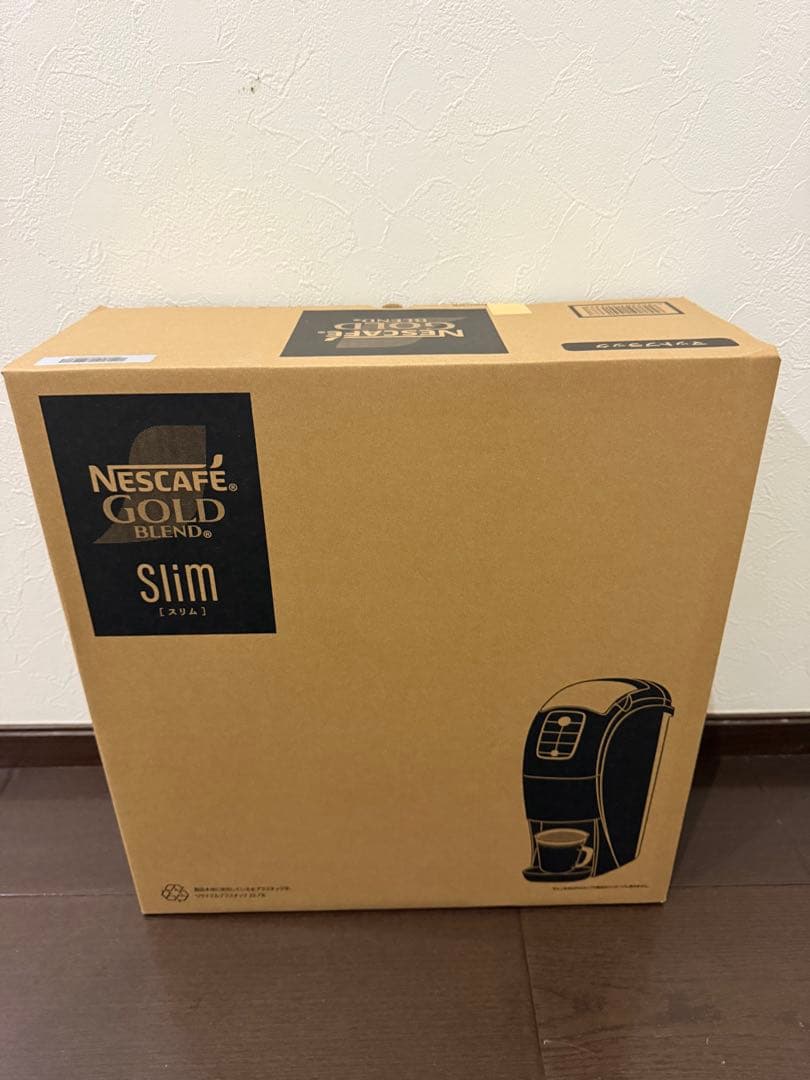 新品ネスカフェゴールドブレンド バリスタ スリム マットブラック　コーヒーマシン