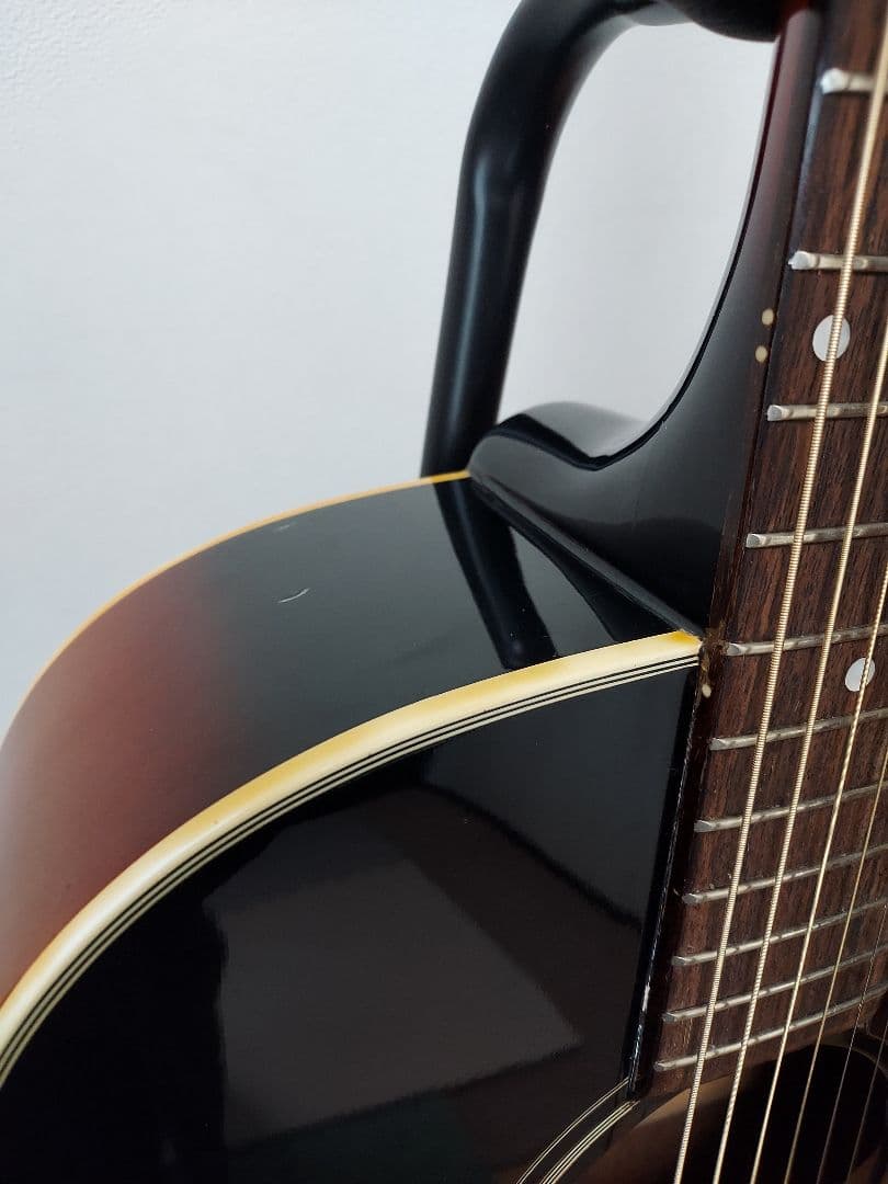 M*C様 ジャパンビンテージGreco W-404BSハードケース J-45コピ