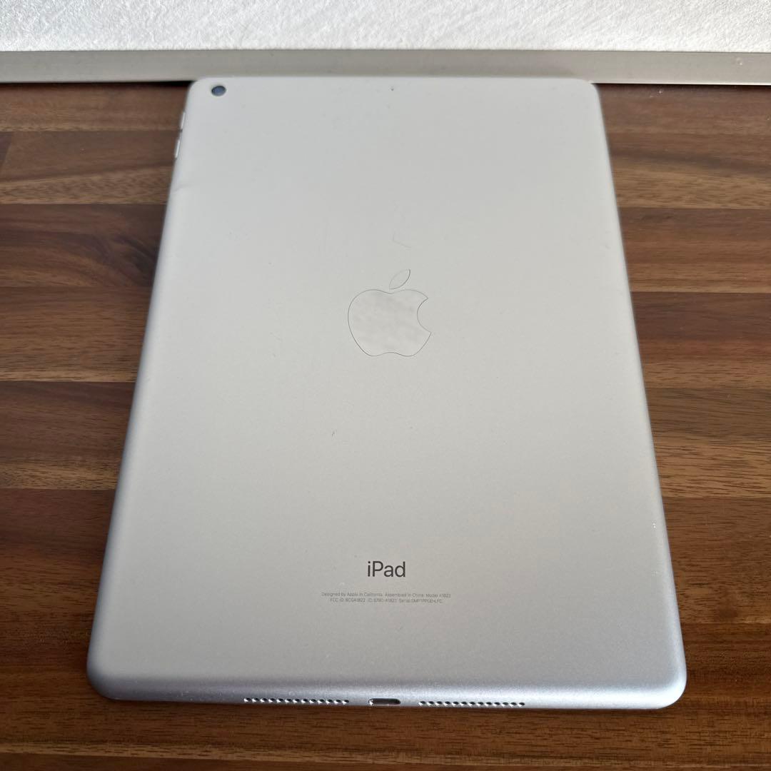 Apple iPad　第5世代　32G　 9.7インチ