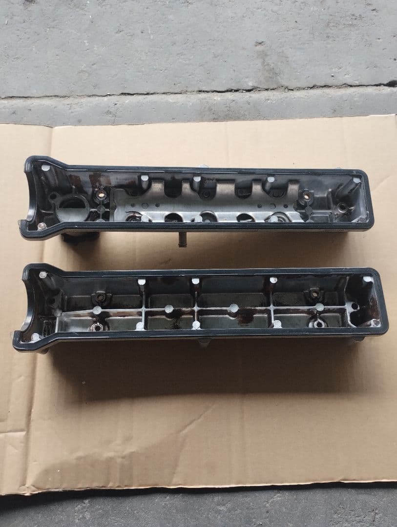 TOYOTA 1600 ツインカム 16バルブ エンジン部品　4AG