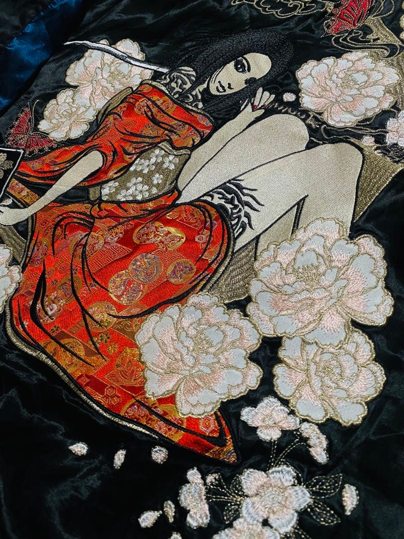 RETRIBUTION 日本芸者　スカジャン　限定版　サテン 2面使う