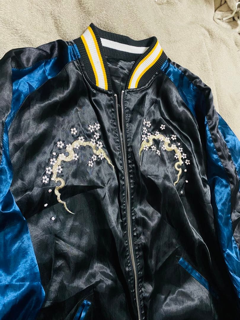 RETRIBUTION 日本芸者　スカジャン　限定版　サテン 2面使う