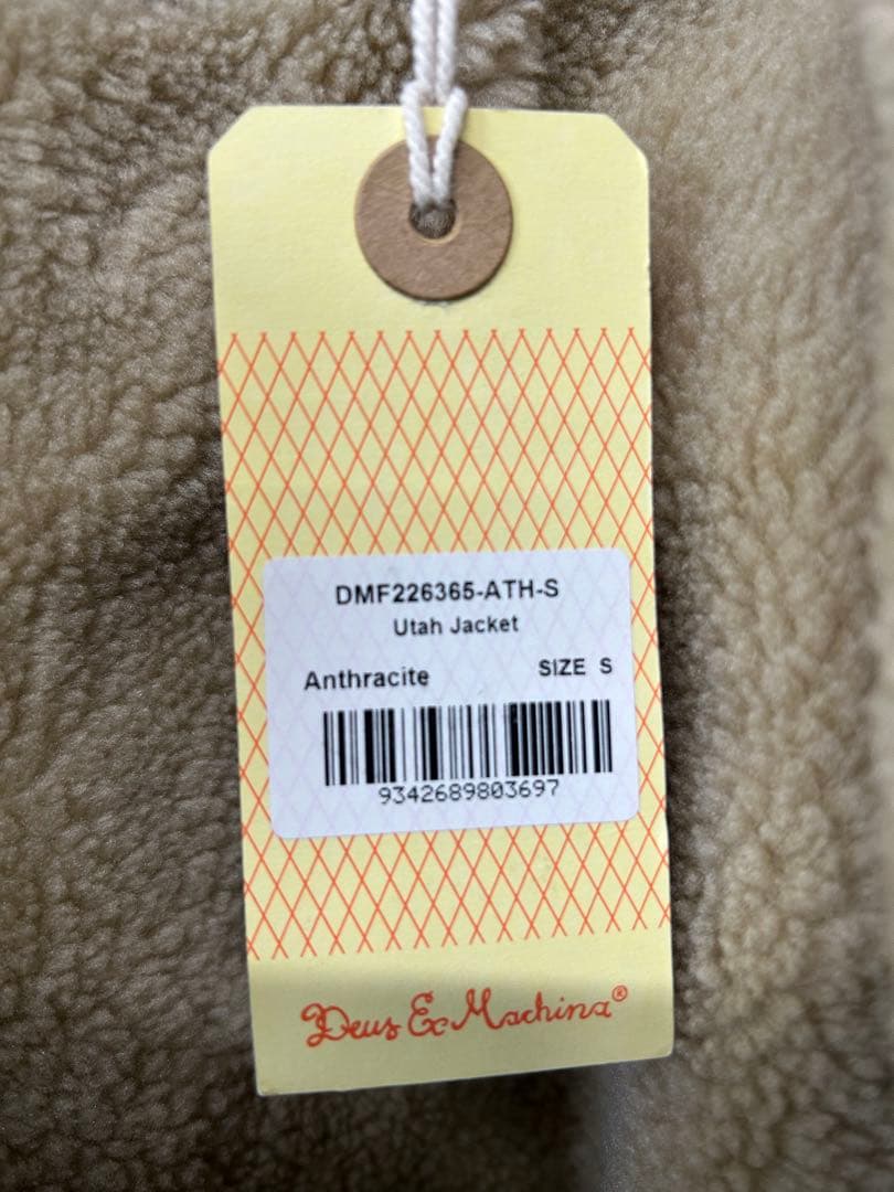 デウスエクスマキナ　Deus Ex Machina ダック生地ジャケット