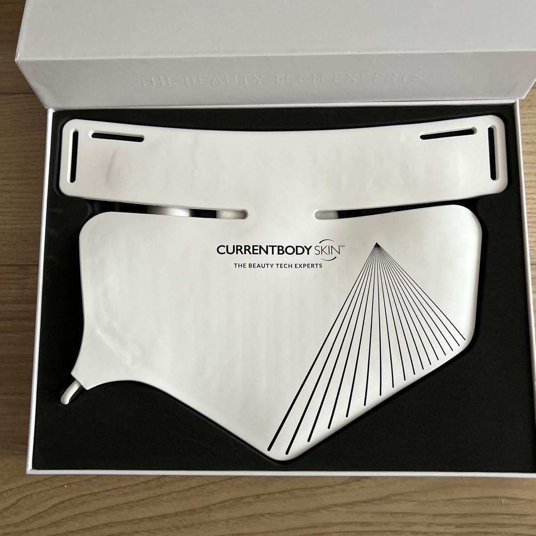 ひ*さ様 新品　カレントボディLED ネック＆デコルテ マスク: シリーズ2