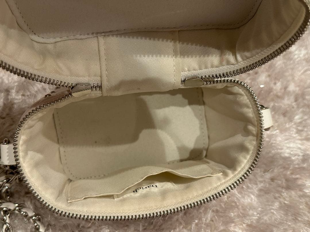 Darich ダーリッチ　キルティングビジュースクエアミニバッグ WHT