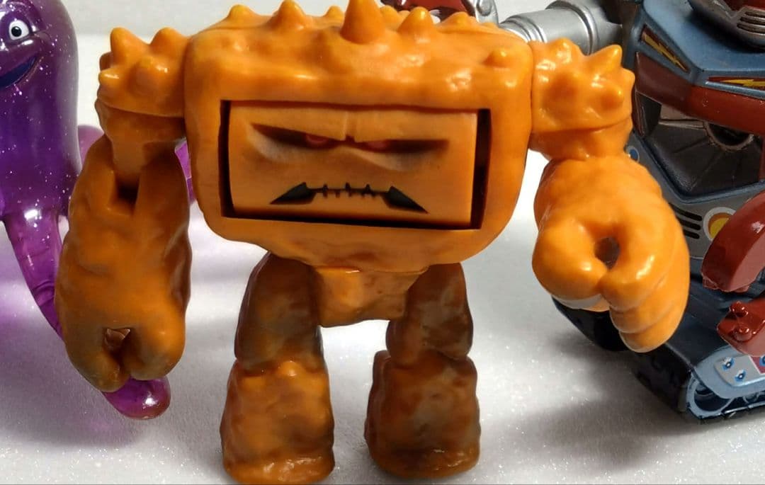 トイ・ストーリー フィギュア 大量