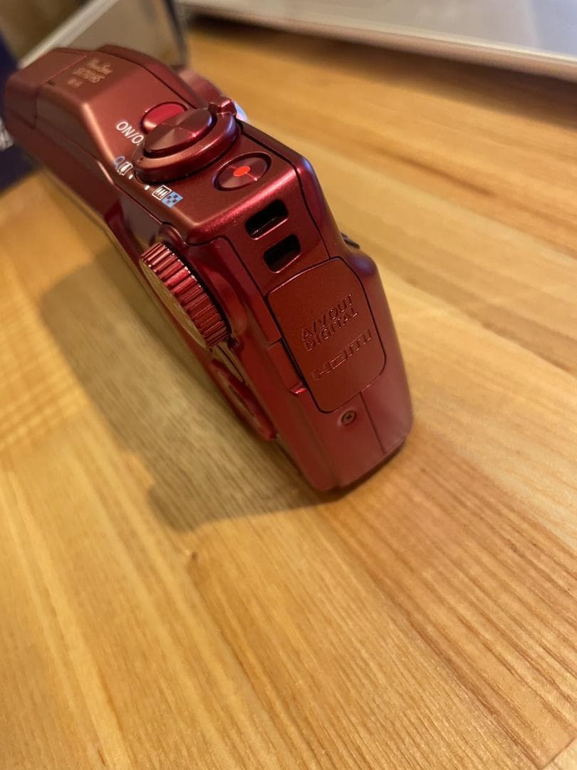 ☆新品同様　使用数回☆　Canon PowerShot SX710HS