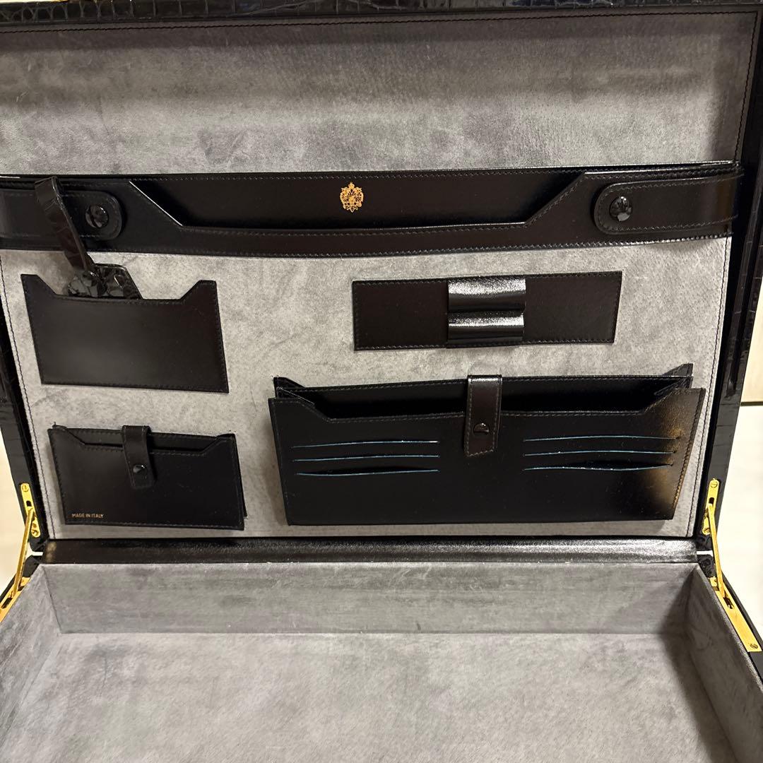 美品　クロコダイル　アタッシュケース