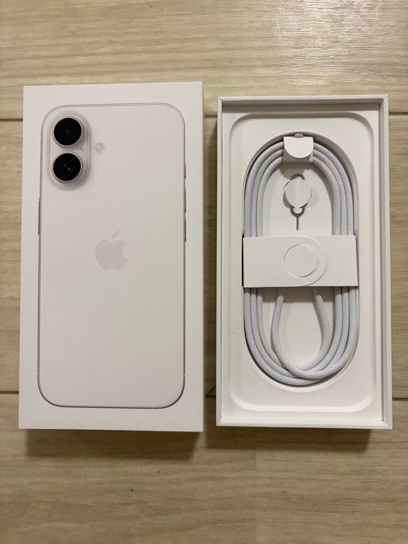 iPhone16 128GB 白 バッテリー容量98%