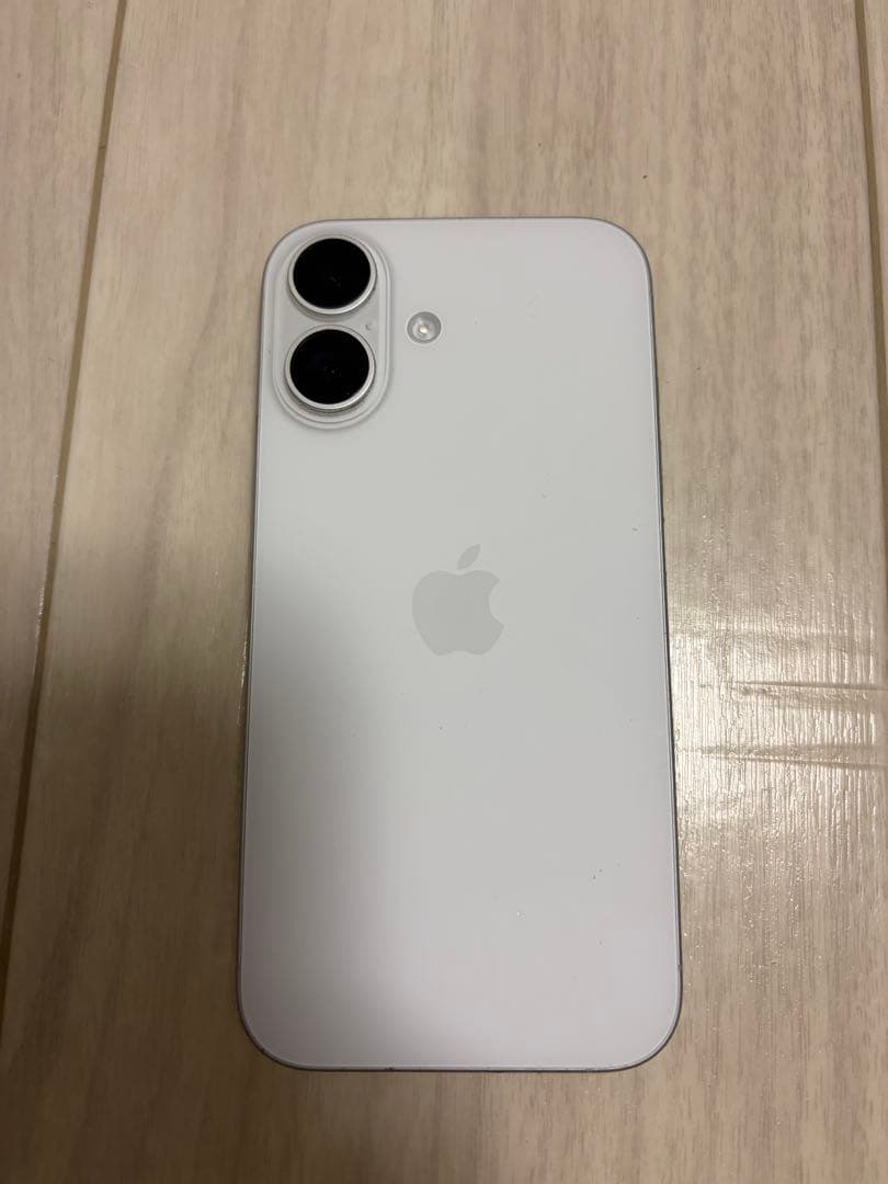 iPhone16 128GB 白 バッテリー容量98%