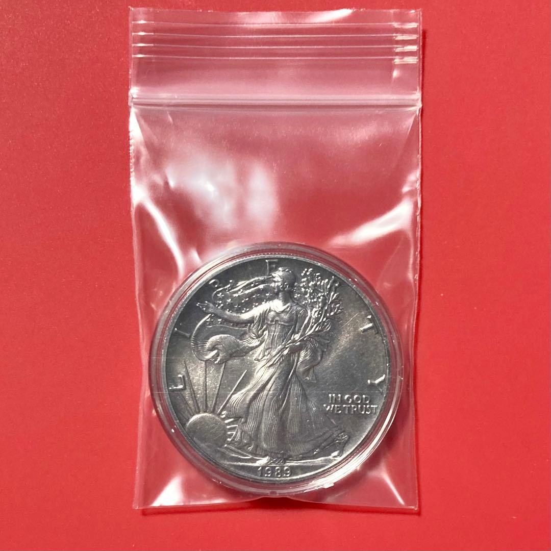 ゆ*き様 アメリカ　イーグル銀貨　1オンス　31.4g　1989　ケース付