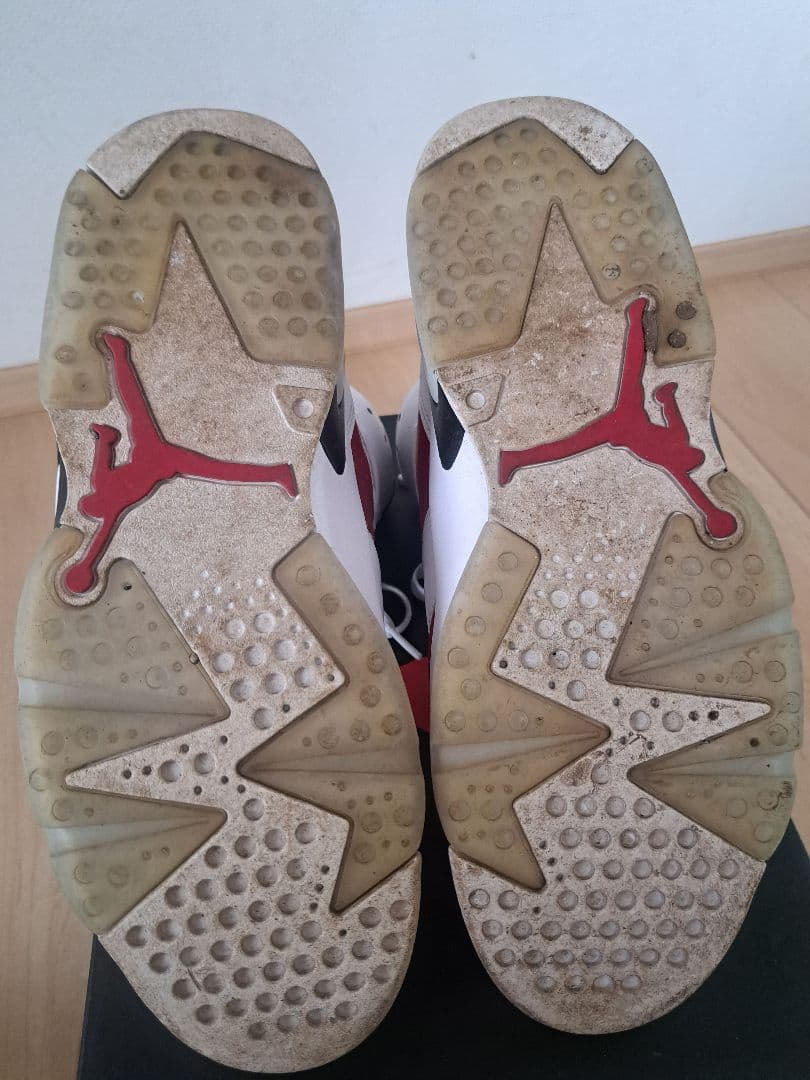 サ*ア様 Air Jordan 6 カーマイン