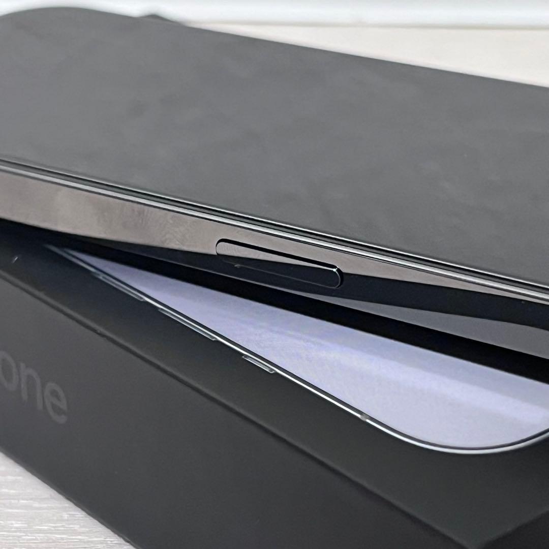 【極美品】iPhone 13 pro 1TB ゴールド simフリー‼️