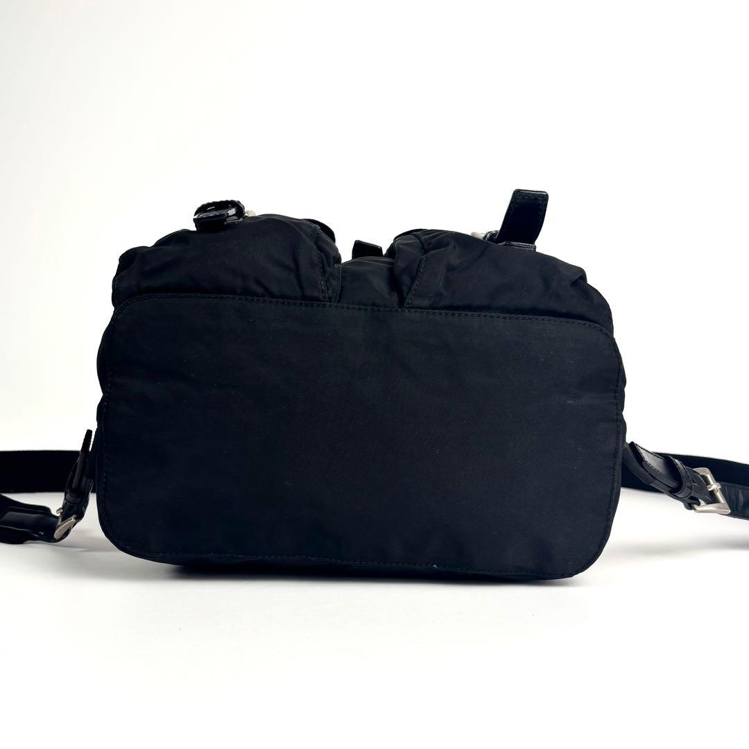 美品 プラダ リュック 巾着 三角ロゴプレート ナイロン レザー ブラック