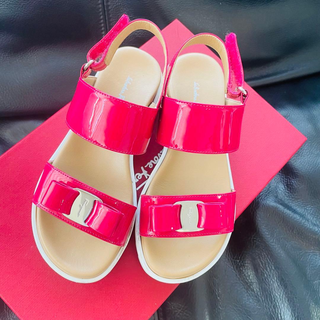 Ferragamo フェラガモ キッズ サンダル 31 19cm相当