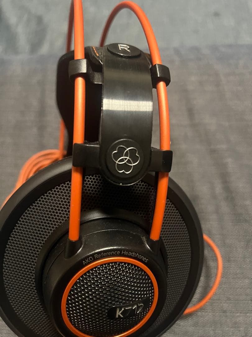 AKG k712 有線ヘッドホン　アーカーゲー