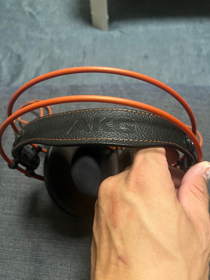 AKG k712 有線ヘッドホン　アーカーゲー