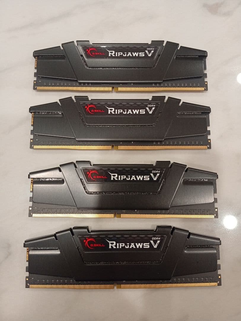 G.SKILL RIPJAWSV DDR4 4GB×4 3200